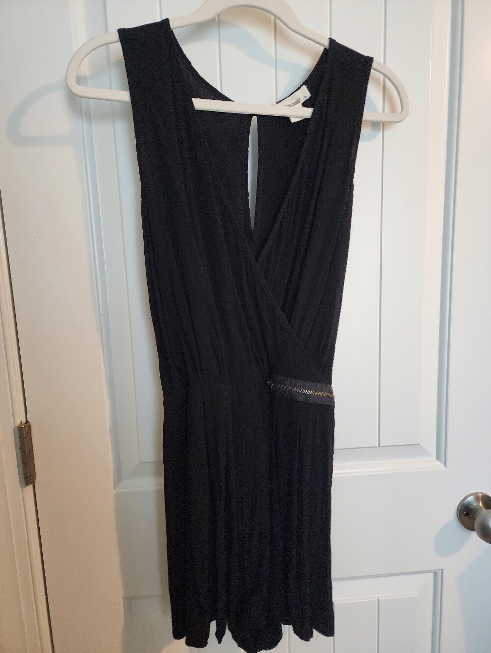 Sans Souci Black Romper With Zipper Accent